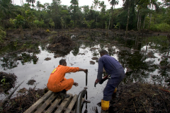The Impact of Oil in the Niger Delta by Ed Kashi