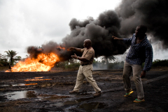 Curse of the Black Gold: Oil in the Niger Delta by Ed Kashi
